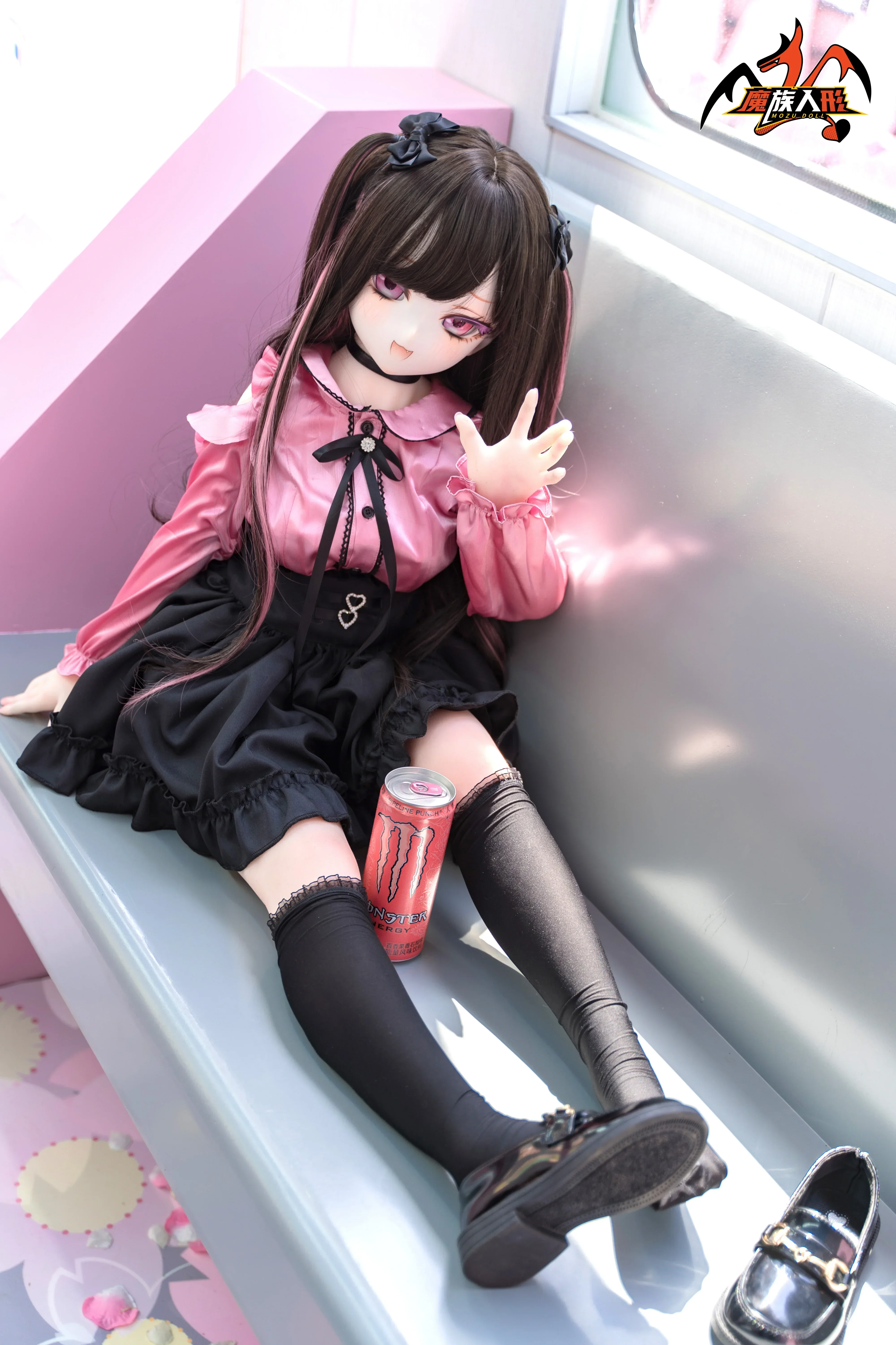 Thumb 4